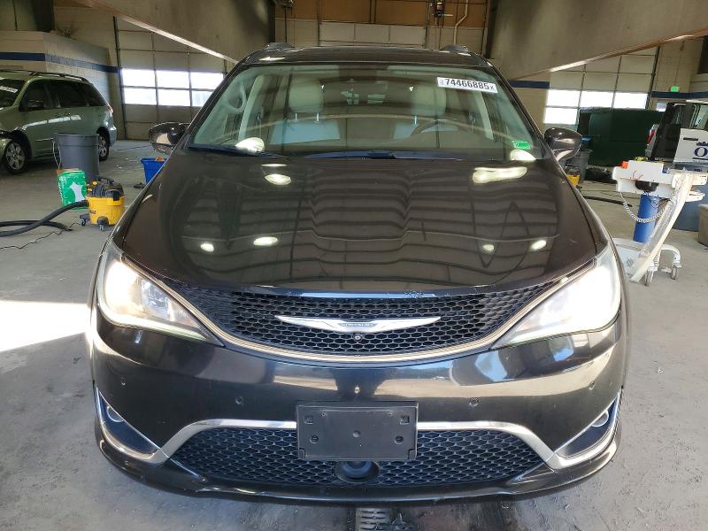 Photo 5 from auction – 2017 CHRYSLER PACIFICA with VIN 2C4RC1EG0HR564775