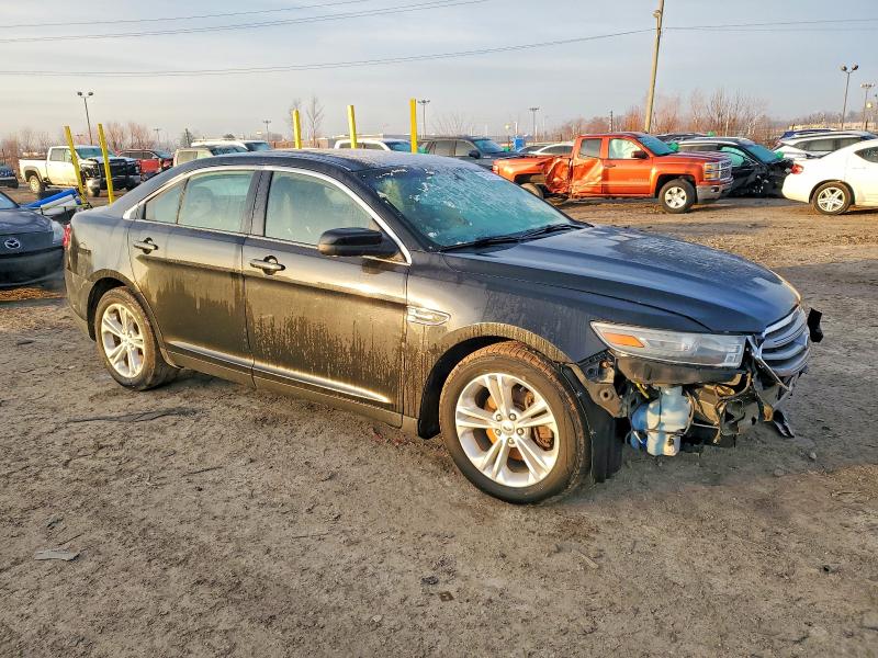 Photo 4 from auction – 2013 FORD TAURUS SEL with VIN 1FAHP2E81DG144314