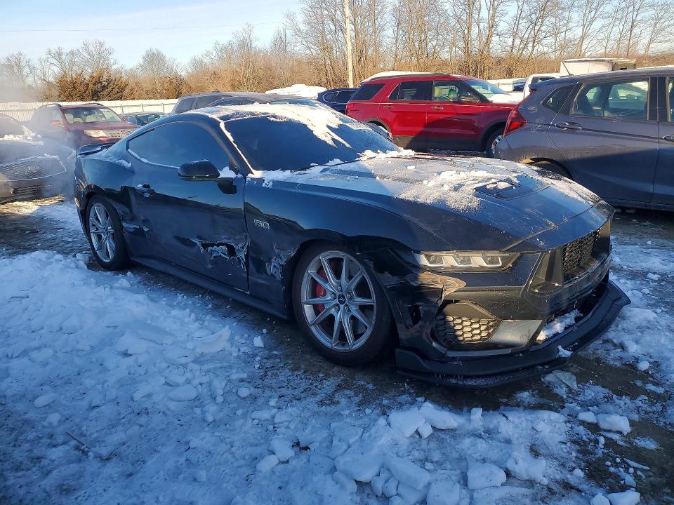 Photo 4 from auction – 2024 FORD MUSTANG GT with VIN 1FA6P8CF6R5400798