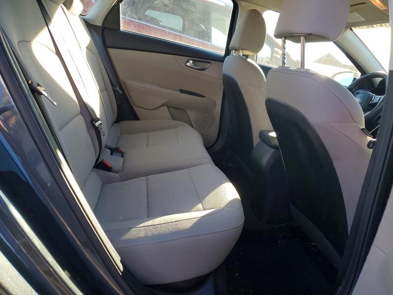 Photo 10 from auction – 2021 KIA FORTE FE with VIN 3KPF24AD2ME408140