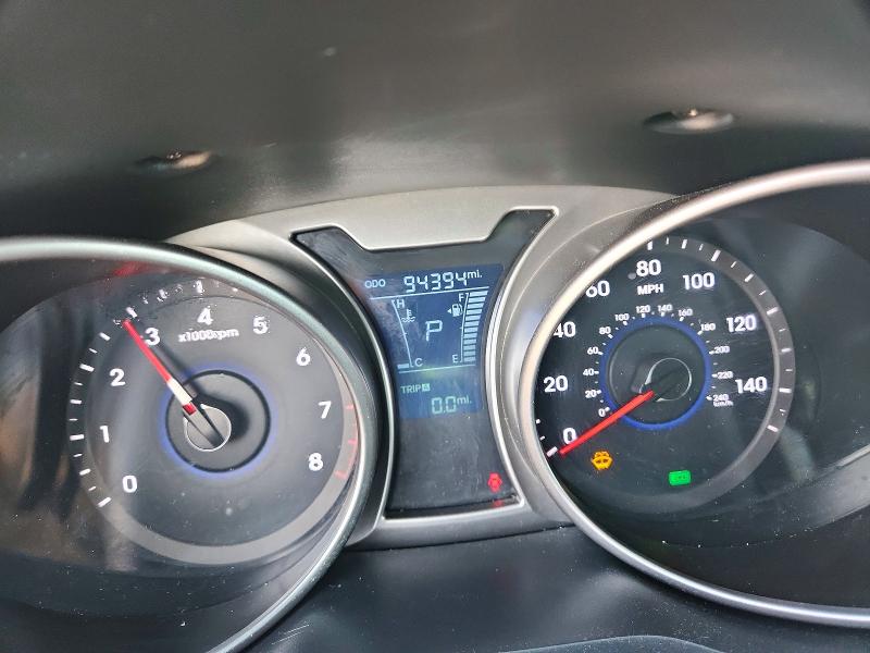 Photo 9 from auction – 2016 HYUNDAI VELOSTER with VIN KMHTC6AD6GU253170