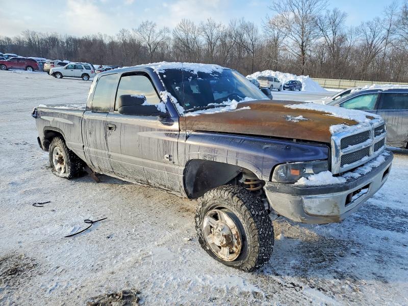 Photo 4 from auction – 2001 DODGE RAM 2500 with VIN 3B7KF23651G194413