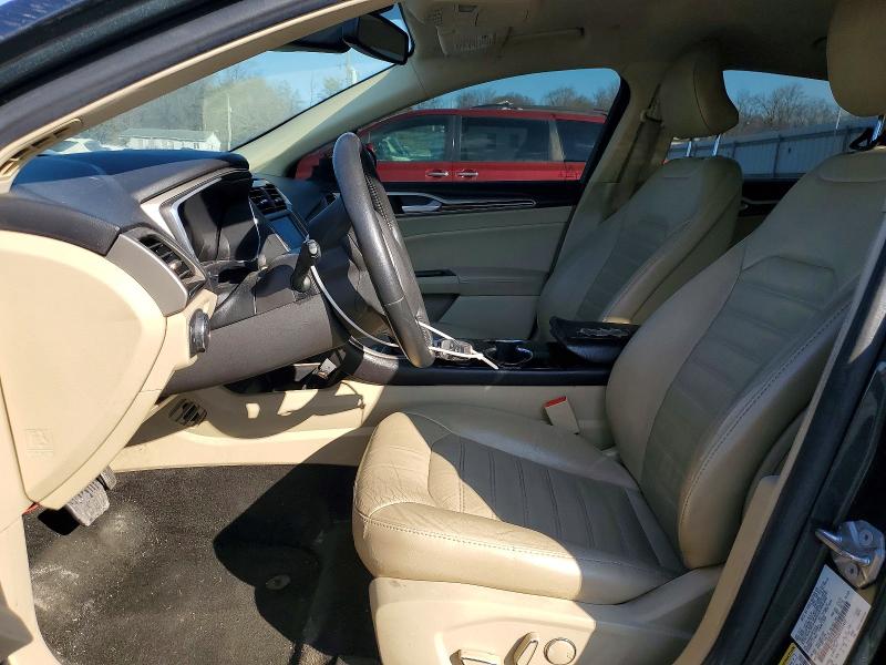 Photo 7 from auction – 2016 FORD FUSION with VIN 3FA6P0PU0GR145442