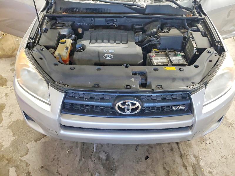 Photo 12 from auction – 2012 TOYOTA RAV4 with VIN 2T3BK4DV6CW069551