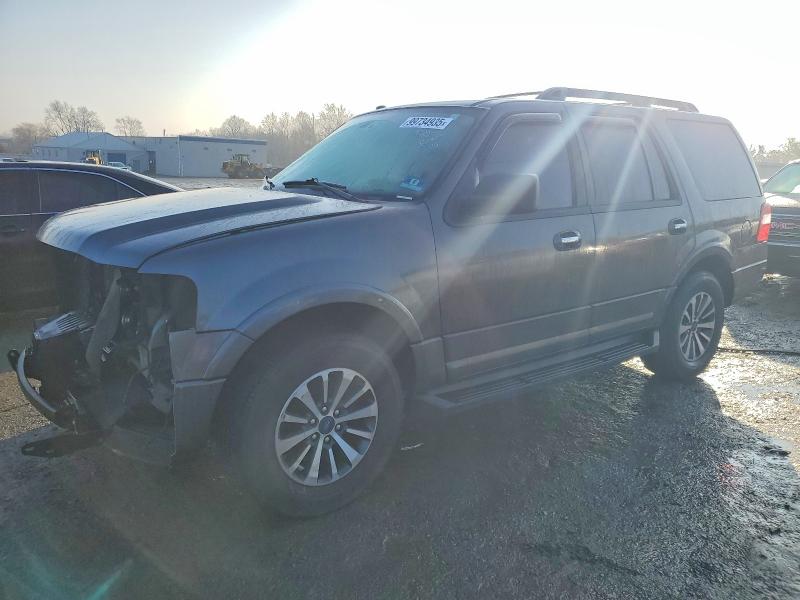 FORD EXPEDITION 2017 with VIN 1FMJU1HT7HEA82574 - Photo from auction