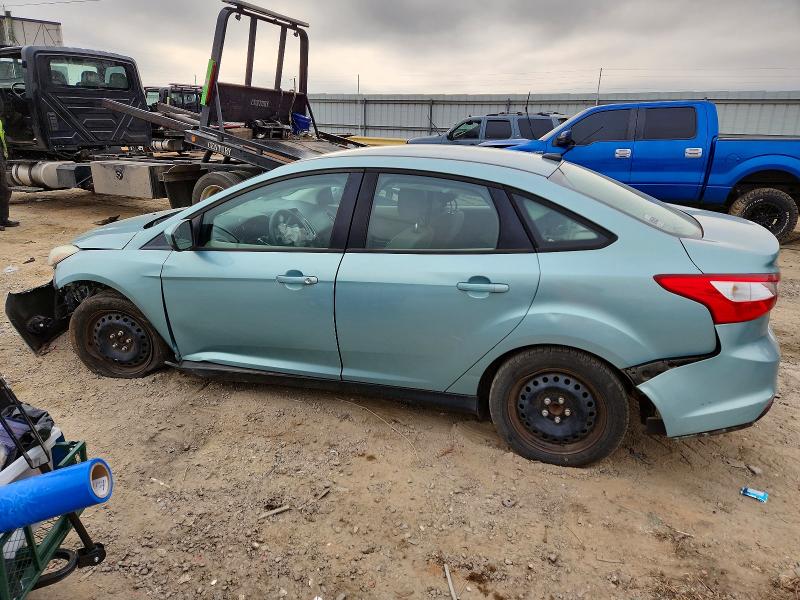 Photo 2 from auction – 2012 FORD FOCUS SE with VIN 1FAHP3F21CL318422