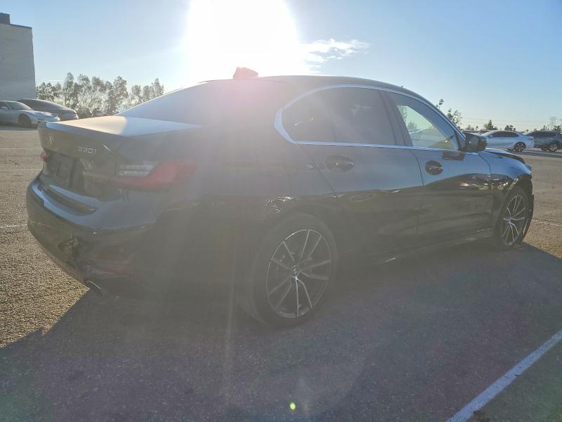 Photo 3 from auction – 2019 BMW 330I with VIN 3MW5R1J52K8B00070