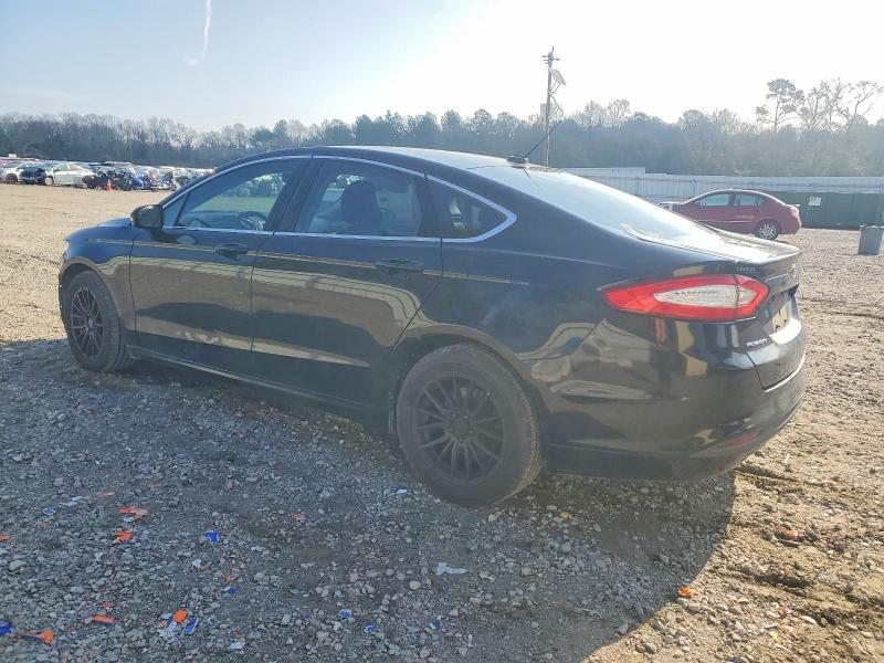 Photo 2 from auction – 2016 FORD FUSION SE with VIN 3FA6P0HD3GR336061