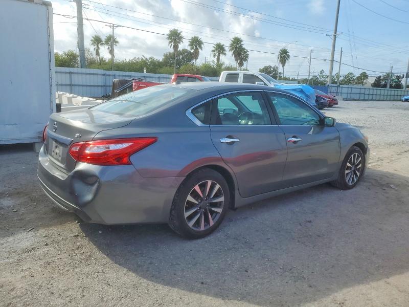 Photo 3 from auction – 2017 NISSAN ALTIMA 2.5 with VIN 1N4AL3AP8HC244715
