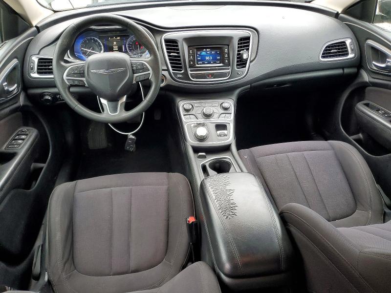 Photo 8 from auction – 2015 CHRYSLER 200 LIMITE with VIN 1C3CCCAB8FN538418