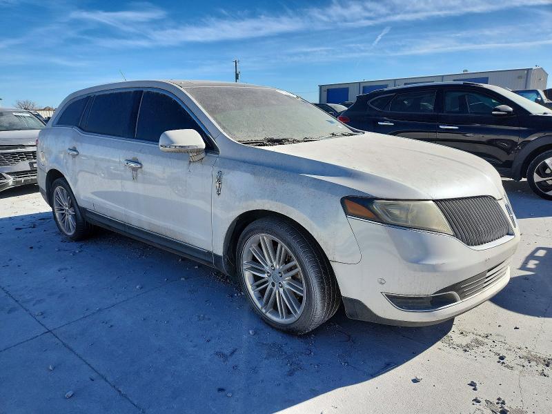 Photo 4 from auction – 2013 LINCOLN MKT with VIN 2LMHJ5AT5DBL50816