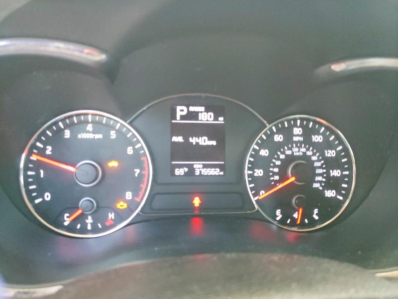 Photo 9 from auction – 2017 KIA FORTE with VIN 3KPFK4A74HE050541