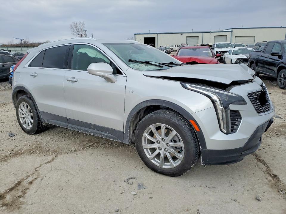 Photo 4 from auction – 2021 CADILLAC XT4 with VIN 1GYAZAR48MF000704