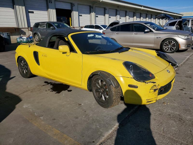 Zdjęcie 4 z aukcji – 2000 TOYOTA MR2 SPYDER z VIN JTDFR3208Y0007529