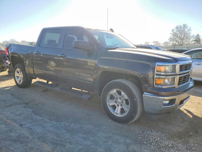Photo 4 from auction – 2015 CHEVROLET SILVERADO with VIN 3GCUKRECXFG348928