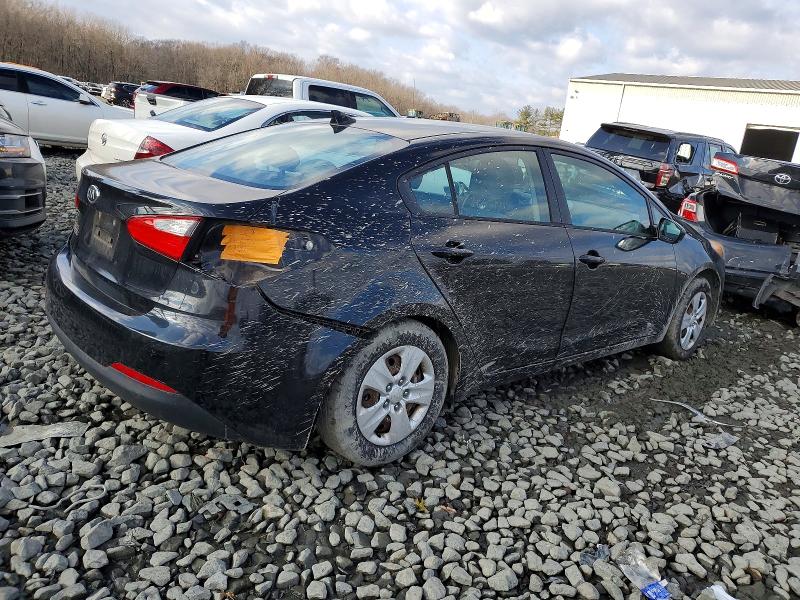 Photo 3 from auction – 2016 KIA FORTE LX with VIN KNAFK4A61G5527232