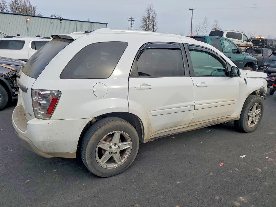 Photo 3 from auction – 2005 CHEVROLET EQUINOX LT with VIN 2CNDL73F456165626