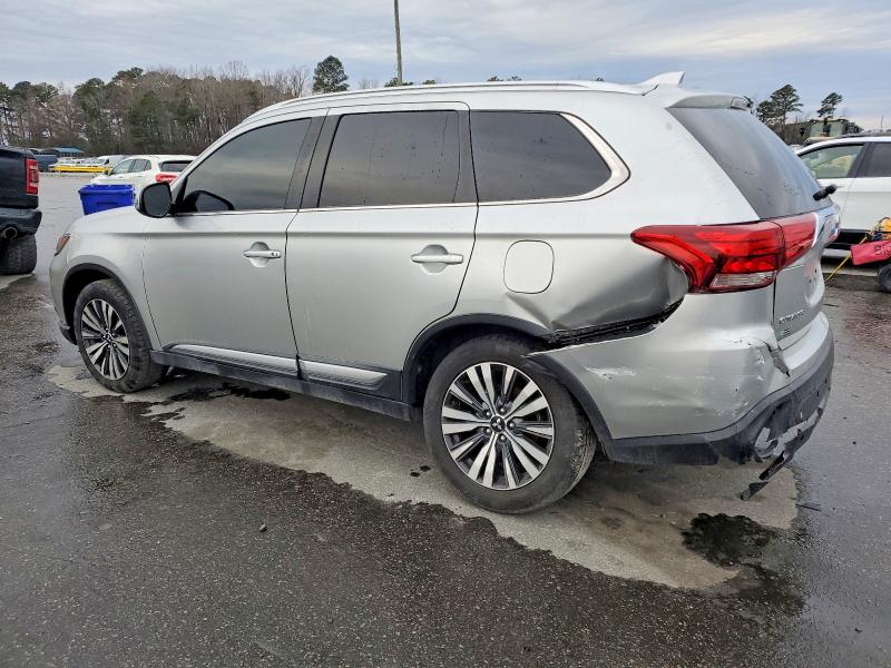 Photo 2 from auction – 2020 MITSUBISHI OUTLANDER with VIN JA4AD3A3XLZ030085