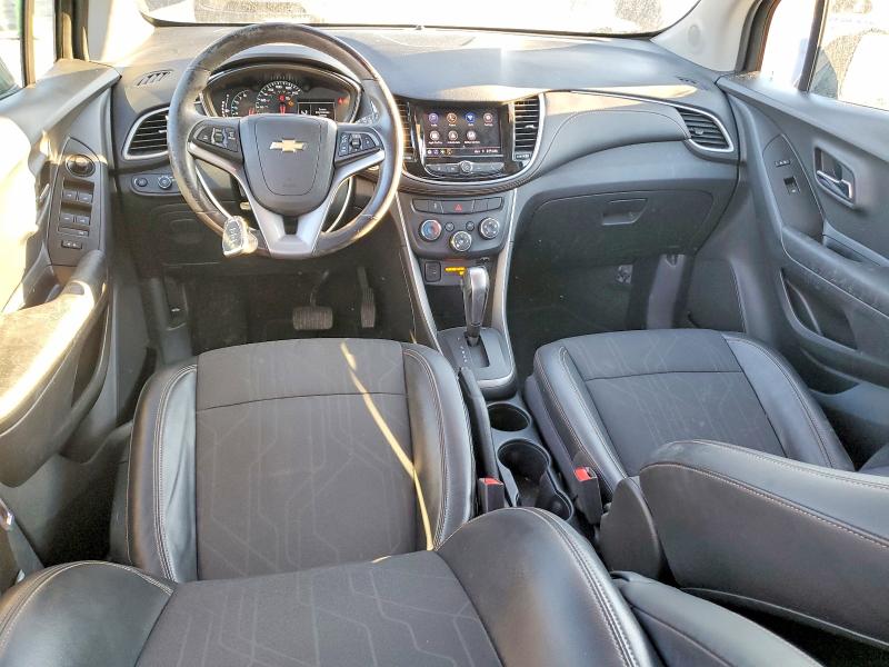 Photo 8 from auction – 2021 CHEVROLET TRAX with VIN KL7CJLSM2MB376959