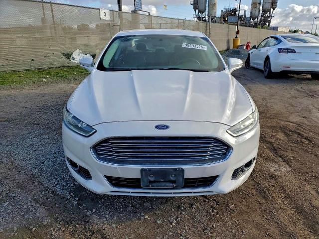 Photo 5 from auction – 2013 FORD FUSION SE with VIN 3FA6P0LU4DR208995