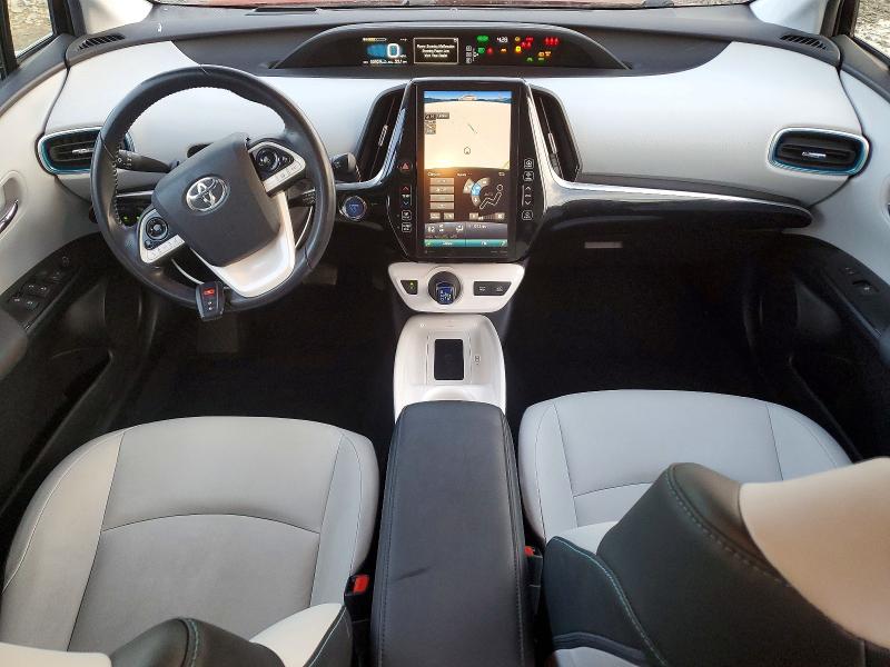 Photo 8 from auction – 2018 TOYOTA PRIUS with VIN JTDKARFU1J3060681