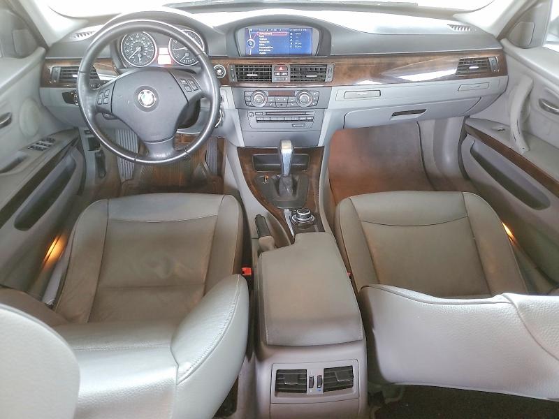 Photo 8 from auction – 2011 BMW 328 I with VIN WBAPH7C5XBE852172