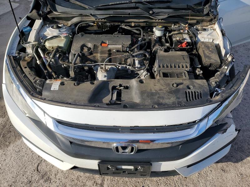 Photo 11 from auction – 2017 HONDA CIVIC EX with VIN 19XFC2F71HE030712