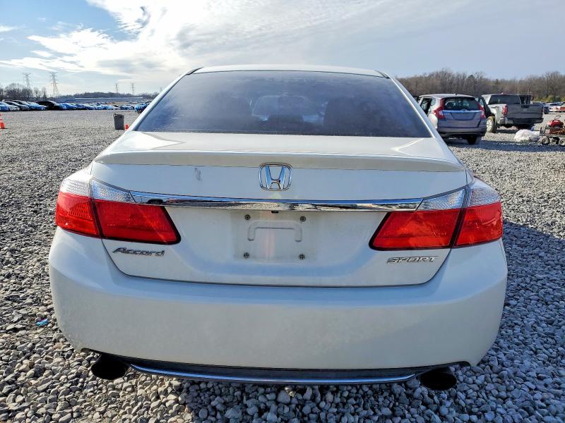 Photo 6 from auction – 2015 HONDA ACCORD with VIN 1HGCR2F58FA009700