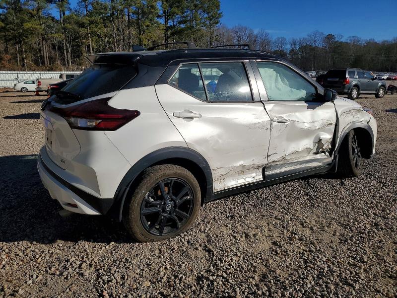 Photo 3 from auction – 2021 NISSAN KICKS with VIN 3N1CP5DV0ML510405