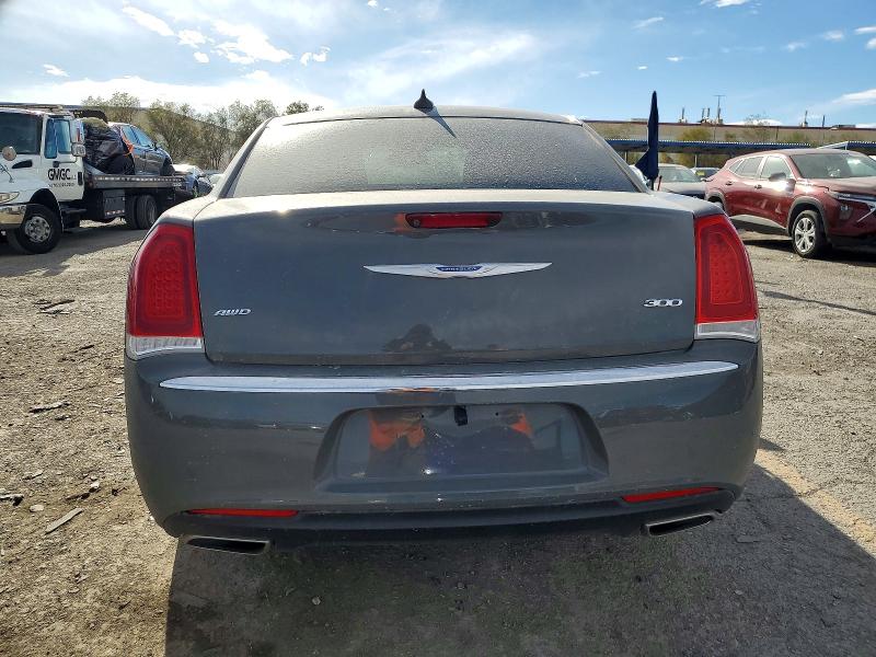Foto 6 de la subasta – 2018 CHRYSLER 300 LIMITE con VIN 2C3CCAKG6JH165248