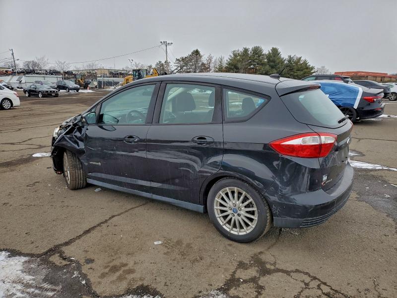 Photo 2 from auction – 2013 FORD C-MAX SE with VIN 1FADP5AU8DL521974