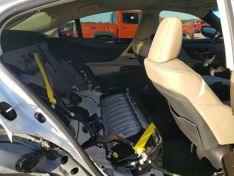 Photo 10 from auction – 2019 LEXUS ES 300H with VIN JTHB21B19K2020140