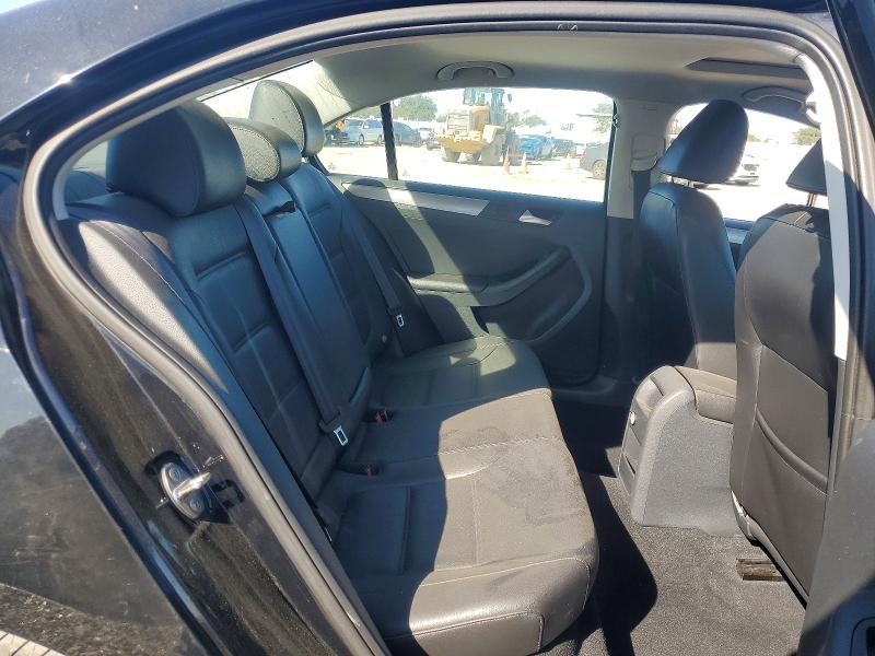 Photo 10 from auction – 2015 VOLKSWAGEN JETTA SE with VIN 3VWD17AJ2FM298312