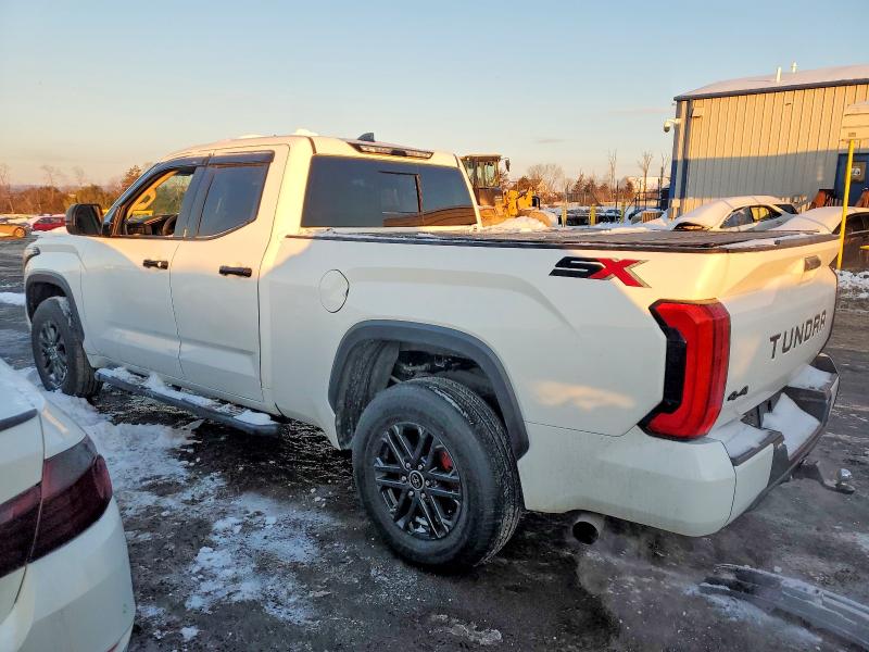 Photo 2 from auction – 2023 TOYOTA TUNDRA with VIN 5TFLA5DA5PX083596