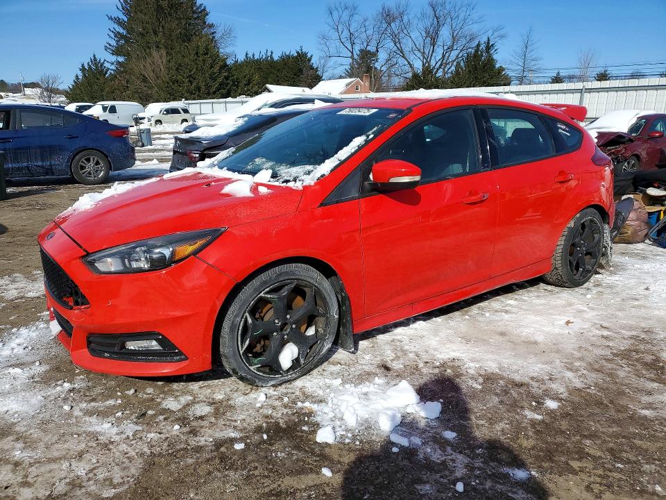 FORD FOCUS 2016 with VIN 1FADP3L99GL396775 - Photo from auction