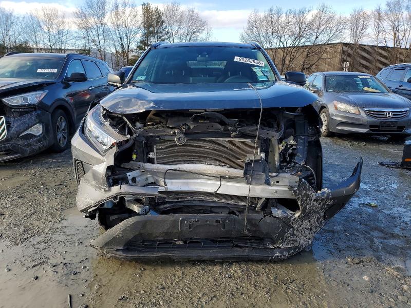 Photo 5 from auction – 2020 TOYOTA RAV4 LE with VIN 2T3F1RFV4LC069631