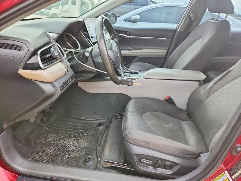 Photo 7 from auction – 2022 TOYOTA CAMRY with VIN 4T1C11AK0NU664942