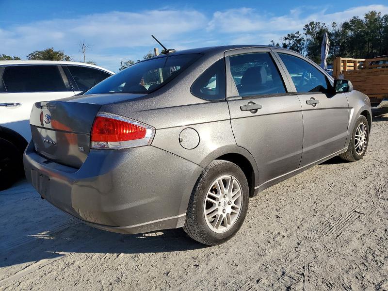 Photo 3 from auction – 2011 FORD FOCUS SE with VIN 1FAHP3FN1BW133018