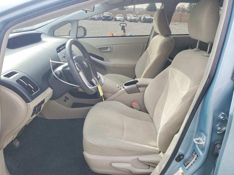 Photo 7 from auction – 2013 TOYOTA PRIUS with VIN JTDKN3DU3D5572097