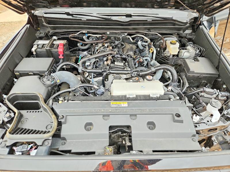 Photo 11 from auction – 2024 TOYOTA TACOMA with VIN 3TMLB5JN8RM040559