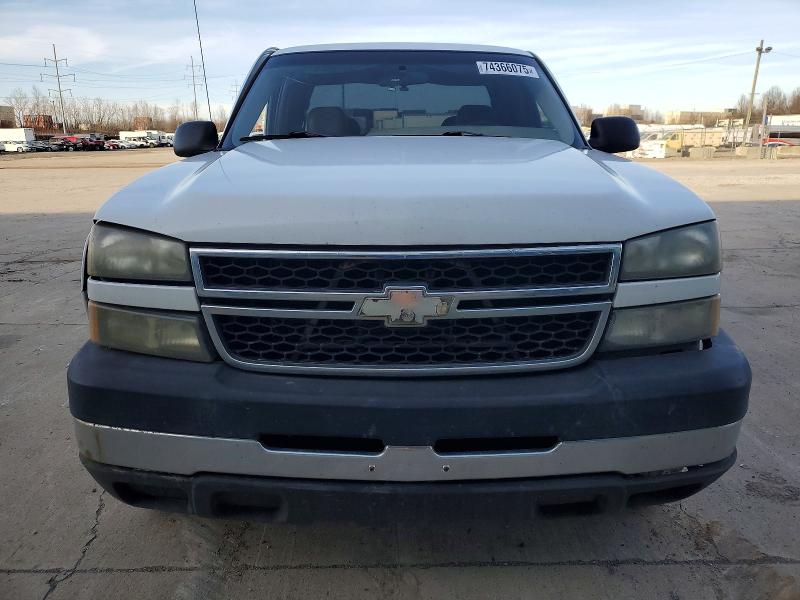 Photo 5 from auction – 2006 CHEVROLET SILVERADO with VIN 1GCHK29U66E243046