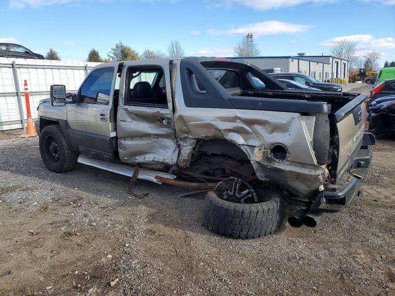 Photo 2 from auction – 2002 CHEVROLET AVALANCHE with VIN 3GNGK23G12G219049