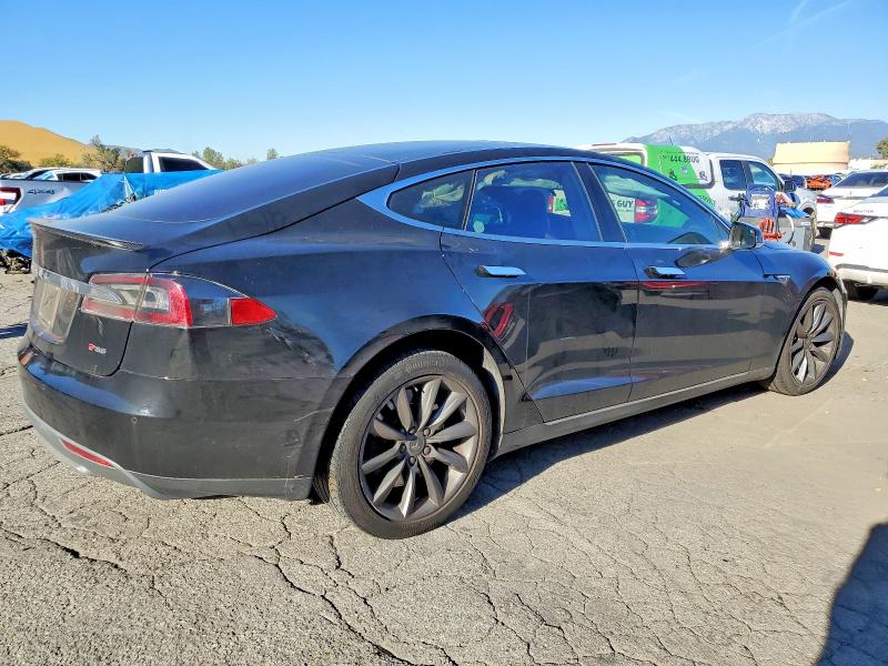 Photo 3 from auction – 2014 TESLA MODEL S with VIN 5YJSA1H12EFP55541
