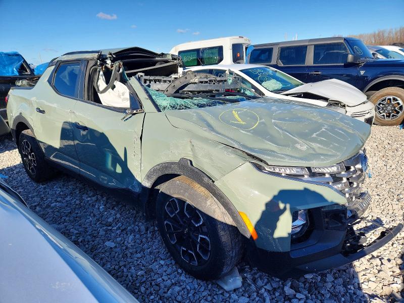 Photo 4 from auction – 2022 HYUNDAI SANTA CRUZ with VIN 5NTJCDAE3NH031817