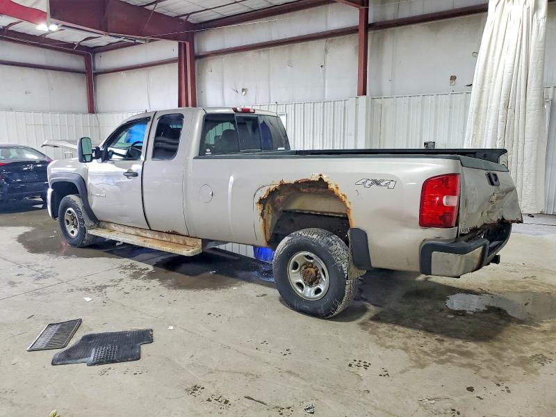 Photo 2 from auction – 2008 CHEVROLET SILVERADO with VIN 1GCHK29K48E169515