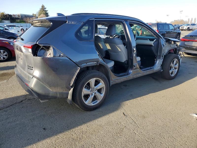 Foto 3 de la subasta – 2021 TOYOTA RAV4 LIMIT con VIN JTMD6RFVXMD021640
