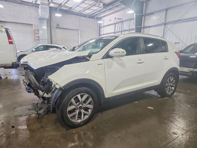 KIA SPORTAGE L 2015 with VIN KNDPBCAC2F7702372 - Photo from auction