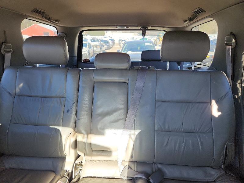 Photo 10 from auction – 2003 TOYOTA SEQUOIA LI with VIN 5TDBT48A33S195937