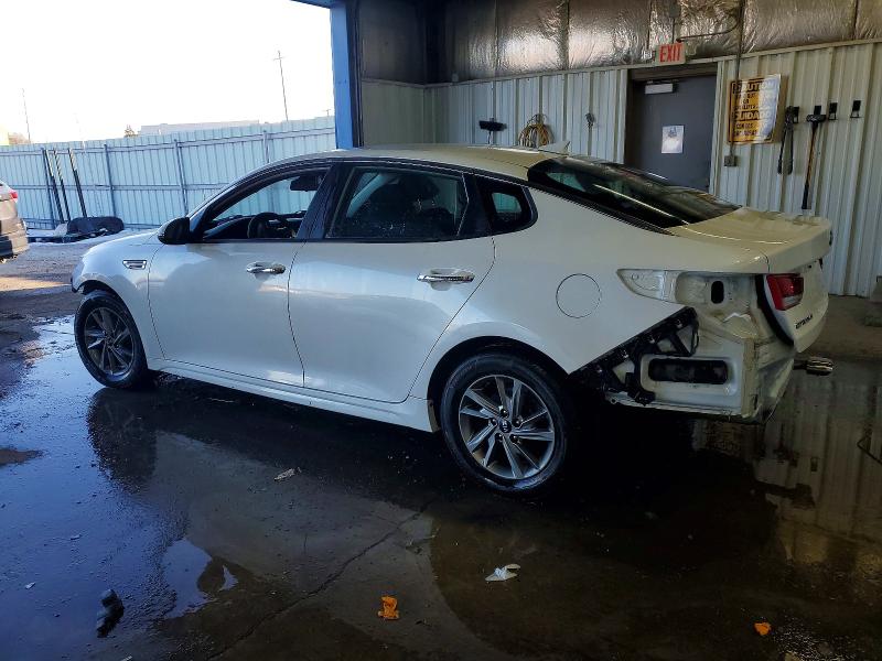 Photo 2 from auction – 2019 KIA OPTIMA with VIN 5XXGT4L33KG359489