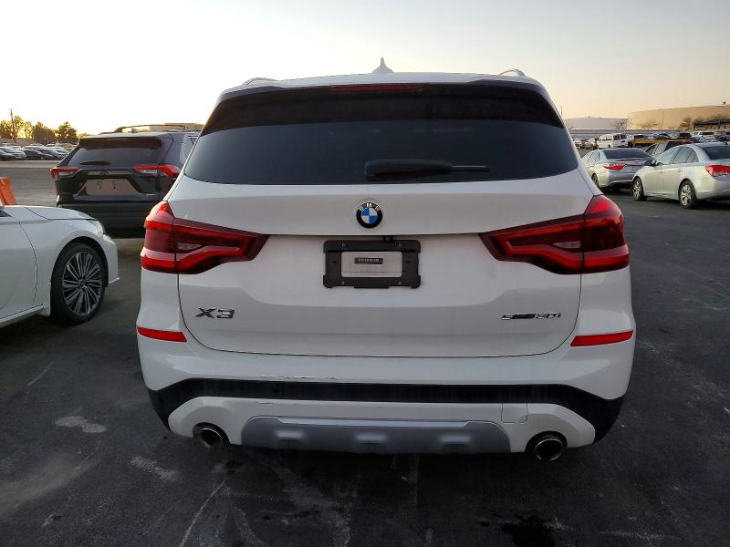 Photo 6 from auction – 2019 BMW X3 with VIN 5UXTR7C57KLF32769